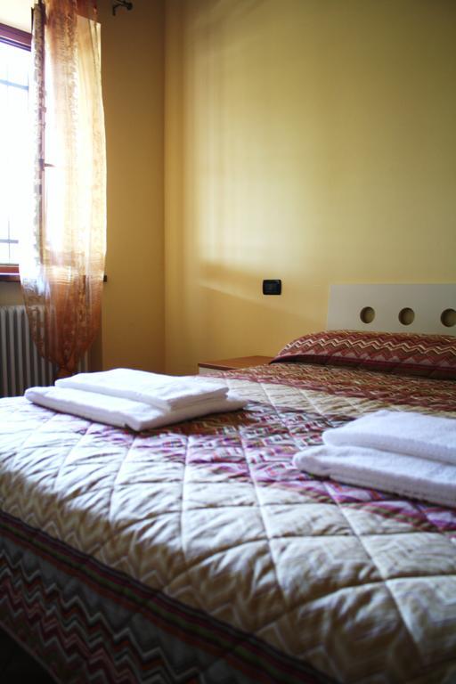 Готель Bed&Wine Неґрар Номер фото