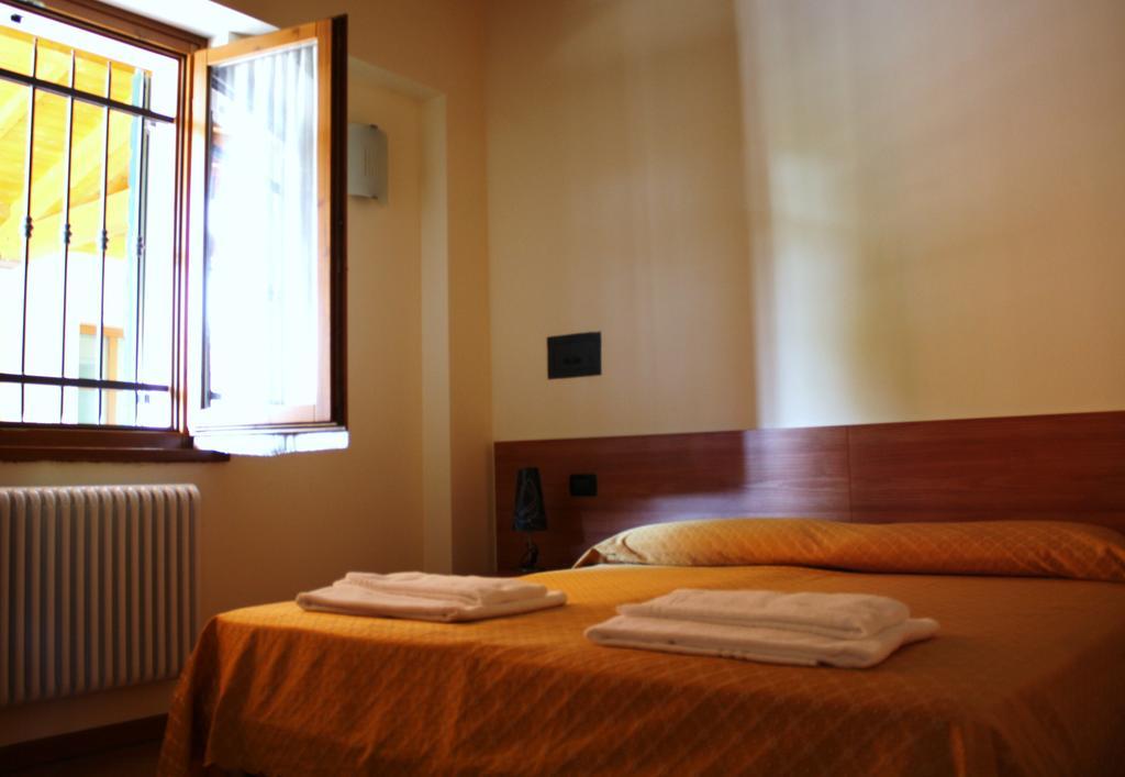 Готель Bed&Wine Неґрар Номер фото